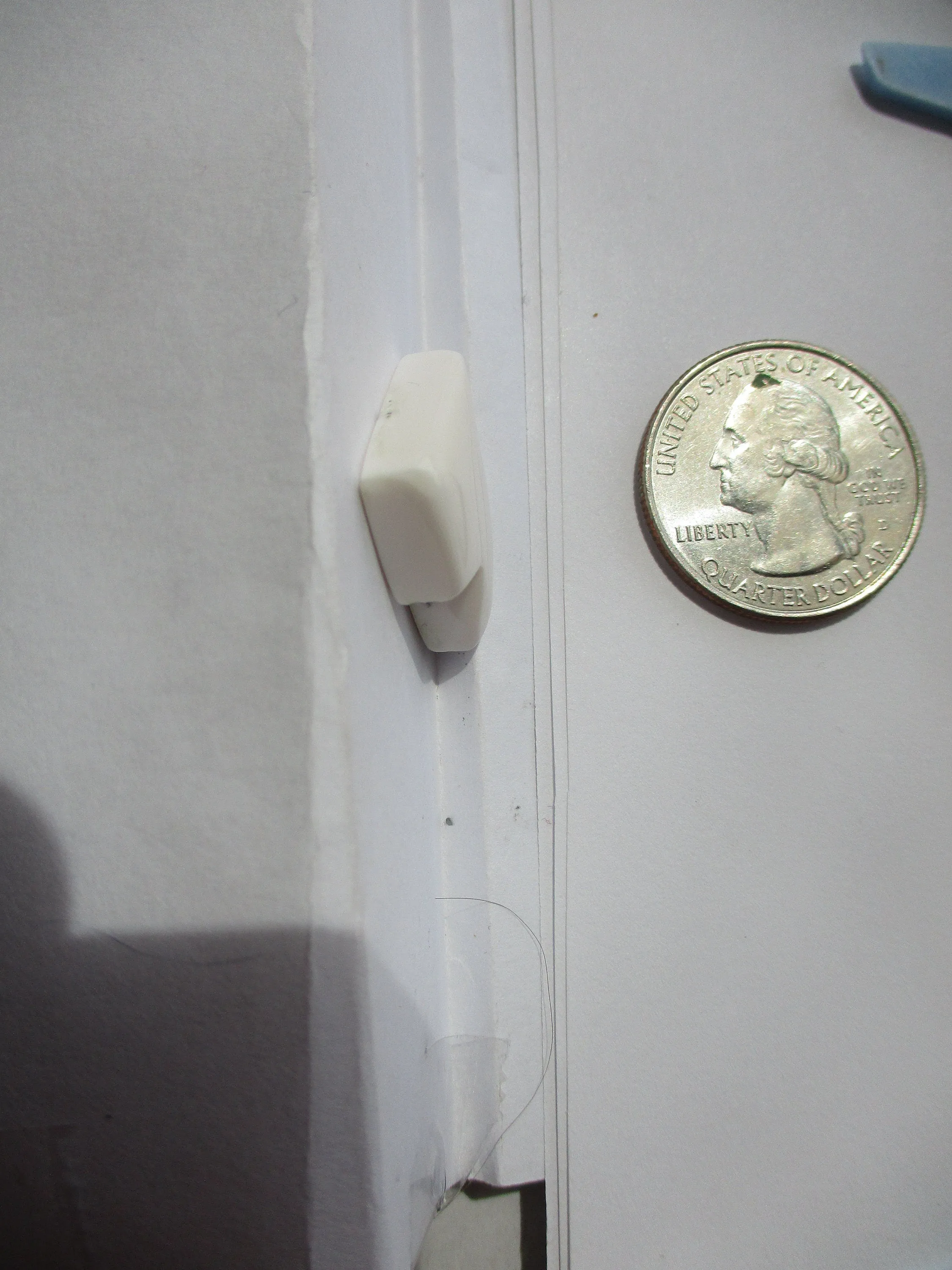 17.7 ct (23x19x6.5 mm) 100% Natural White Buffalo Lightning Bolt Cabochon Gemstone, HR 78