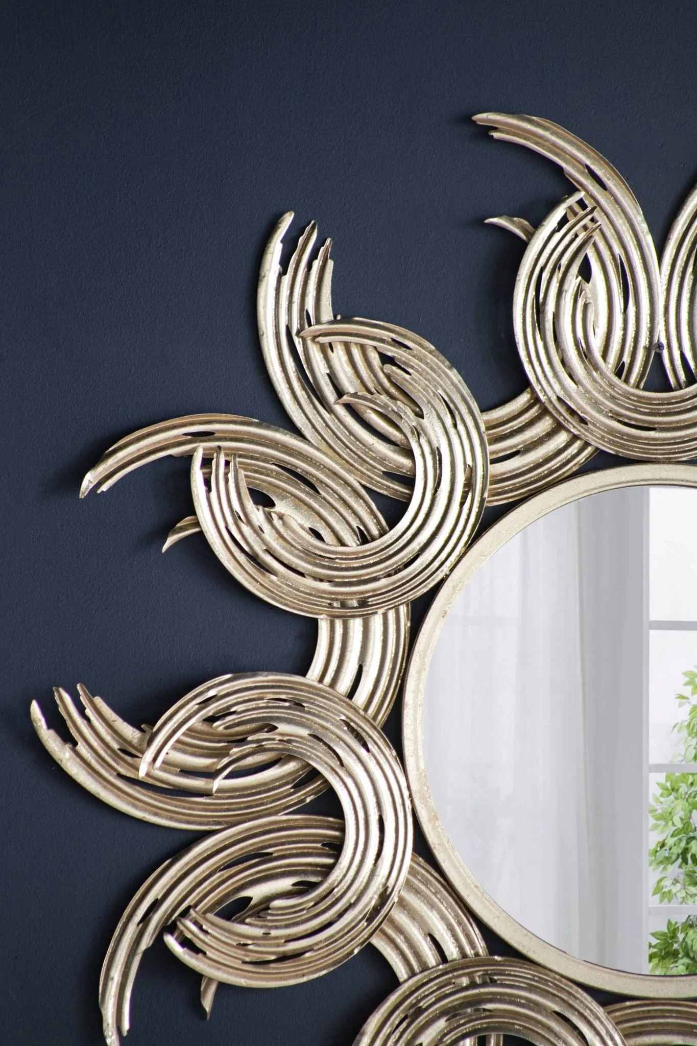 38" Sunburst Metal Decorative Mirror with Gold Finish