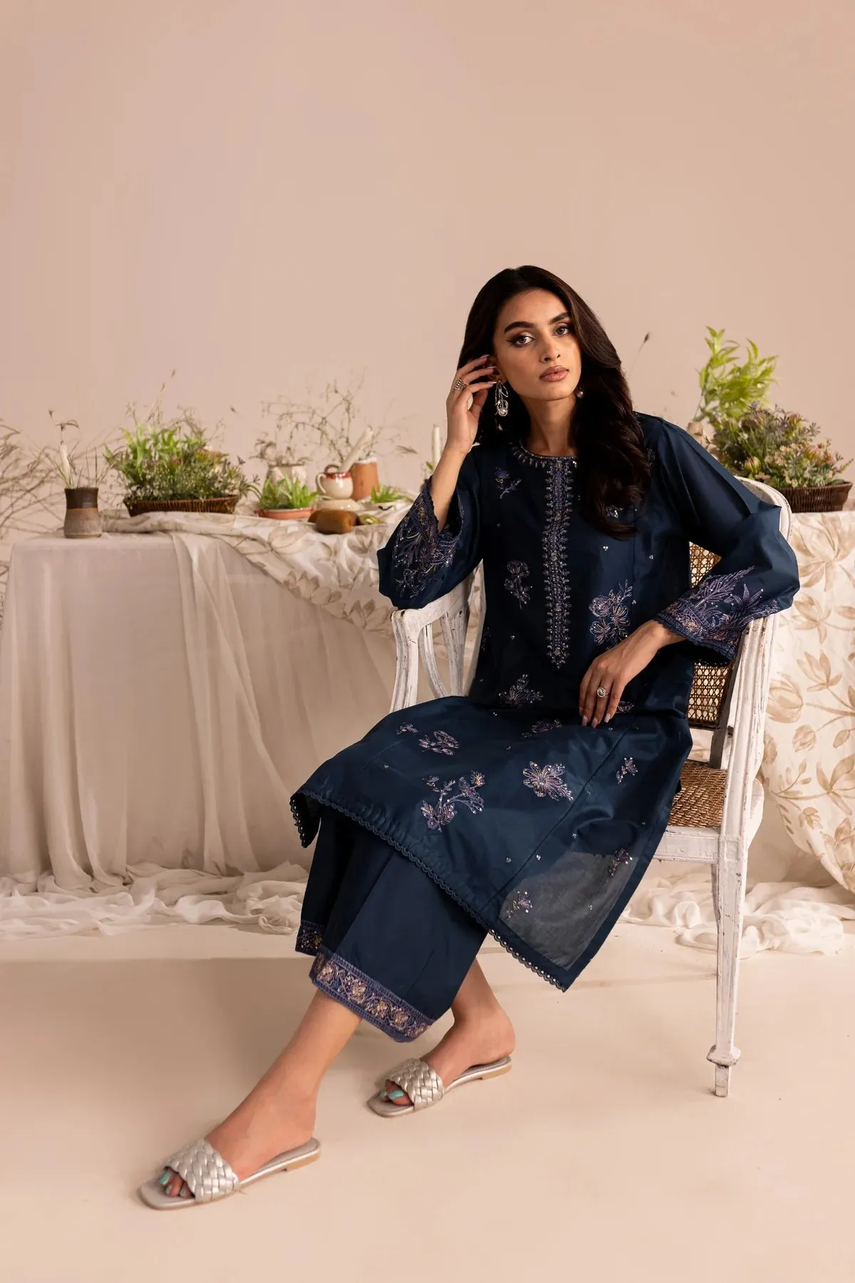 Batik 2 Pc Dhanak Embroidered Shirt With Dhanak Embroidered Trouser- Katara