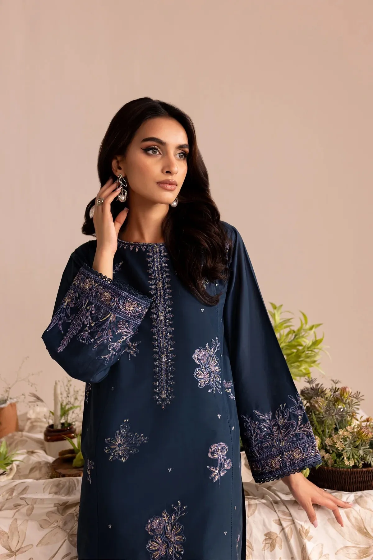 Batik 2 Pc Dhanak Embroidered Shirt With Dhanak Embroidered Trouser- Katara
