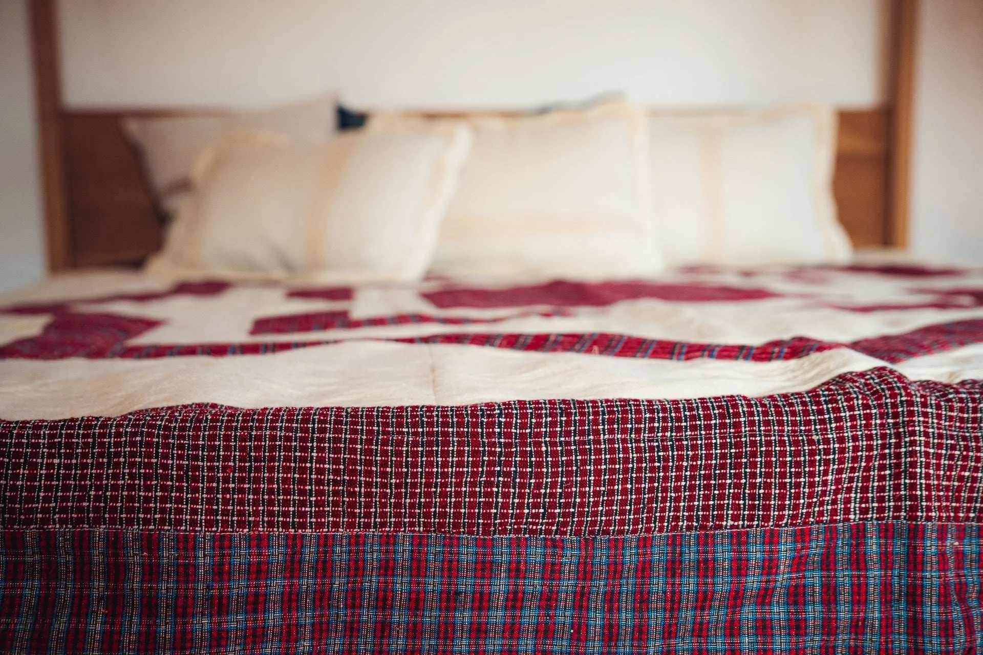 Bed Cover quilt: Organic antique handwoven hemp with Diamond apliqué - BC12
