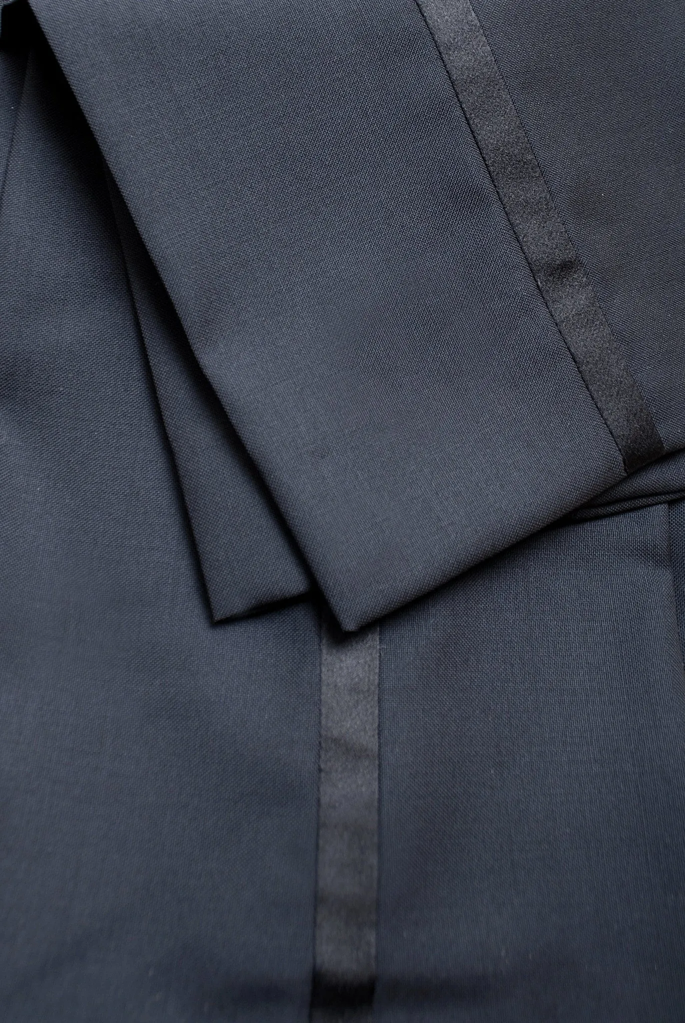 BKT50 Tuxedo Trouser in Super 110s - Black with Satin Stripe