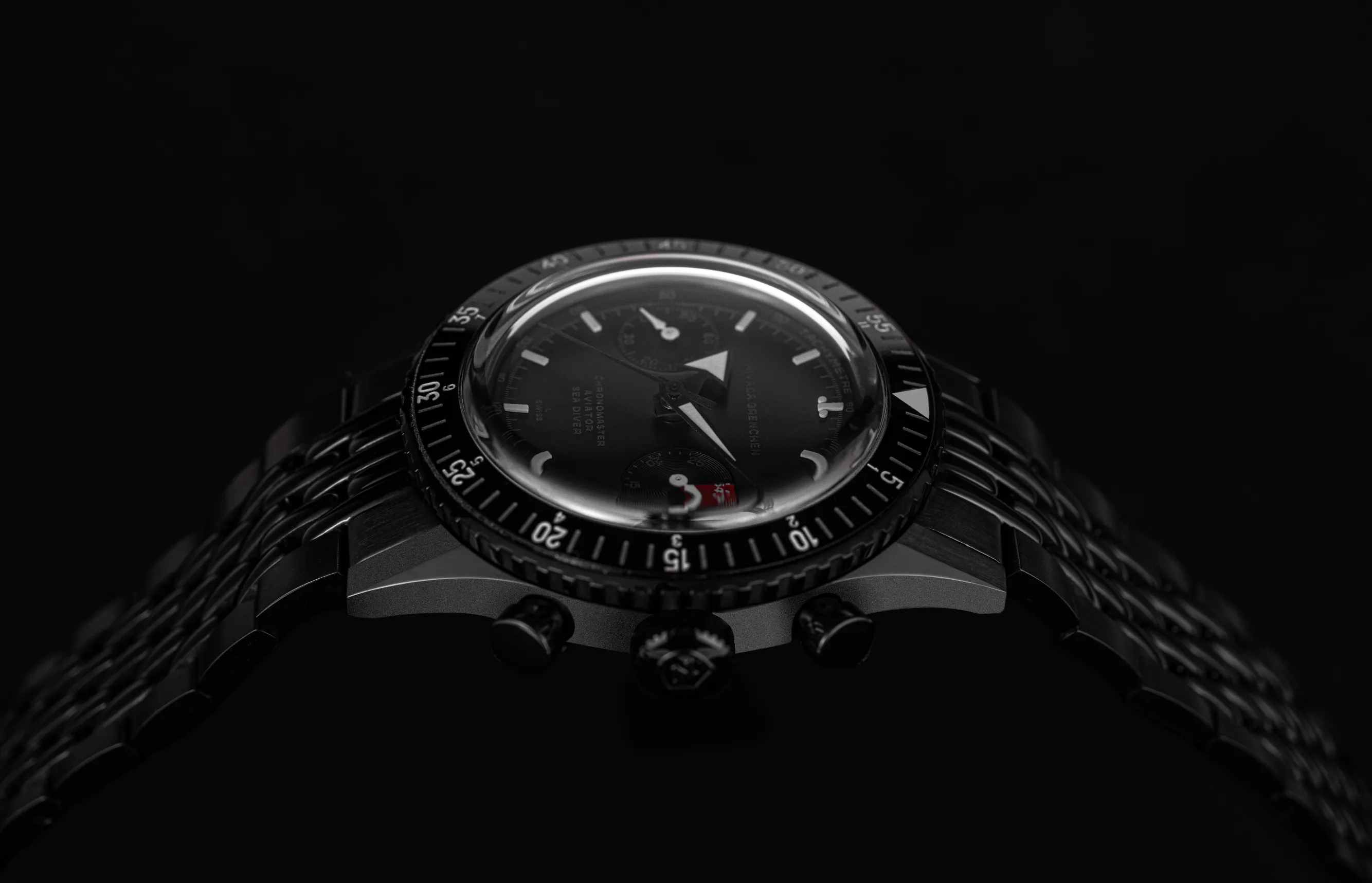 CHRONOMASTER FULL BLACK
