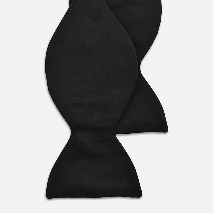 Classic Large Bow Tie