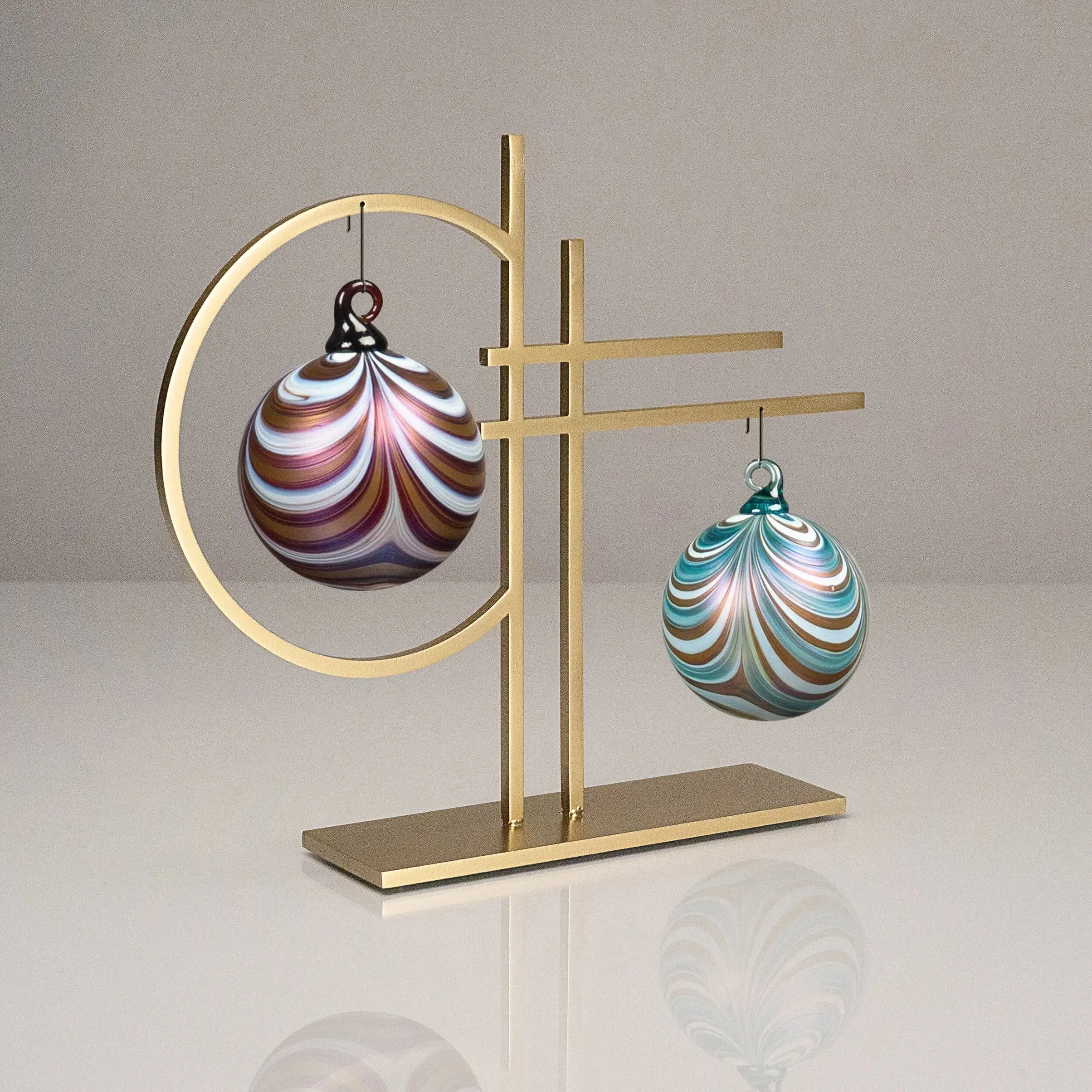 Double Ornament Display by Girardini Design