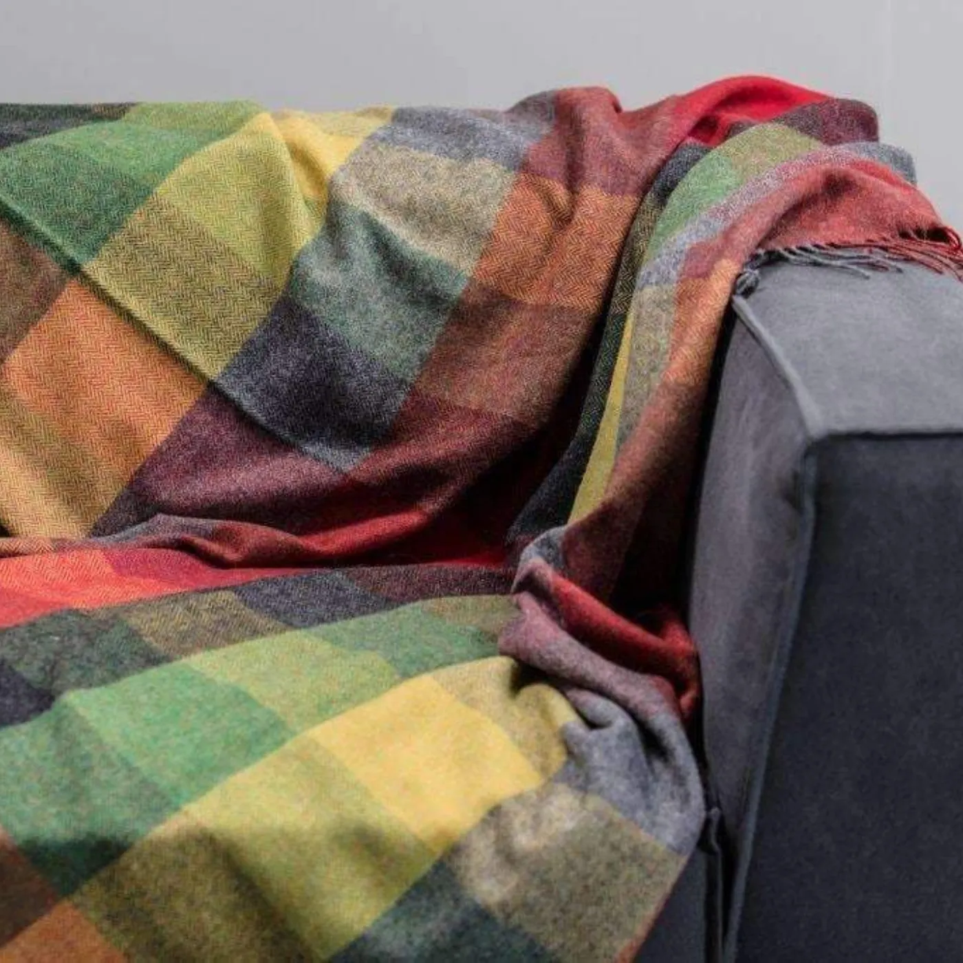 Foxford Forest Drive Throw