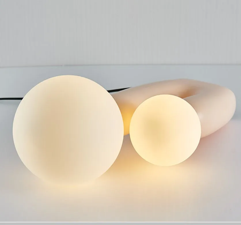 Hand-Built Oo Table Lamp