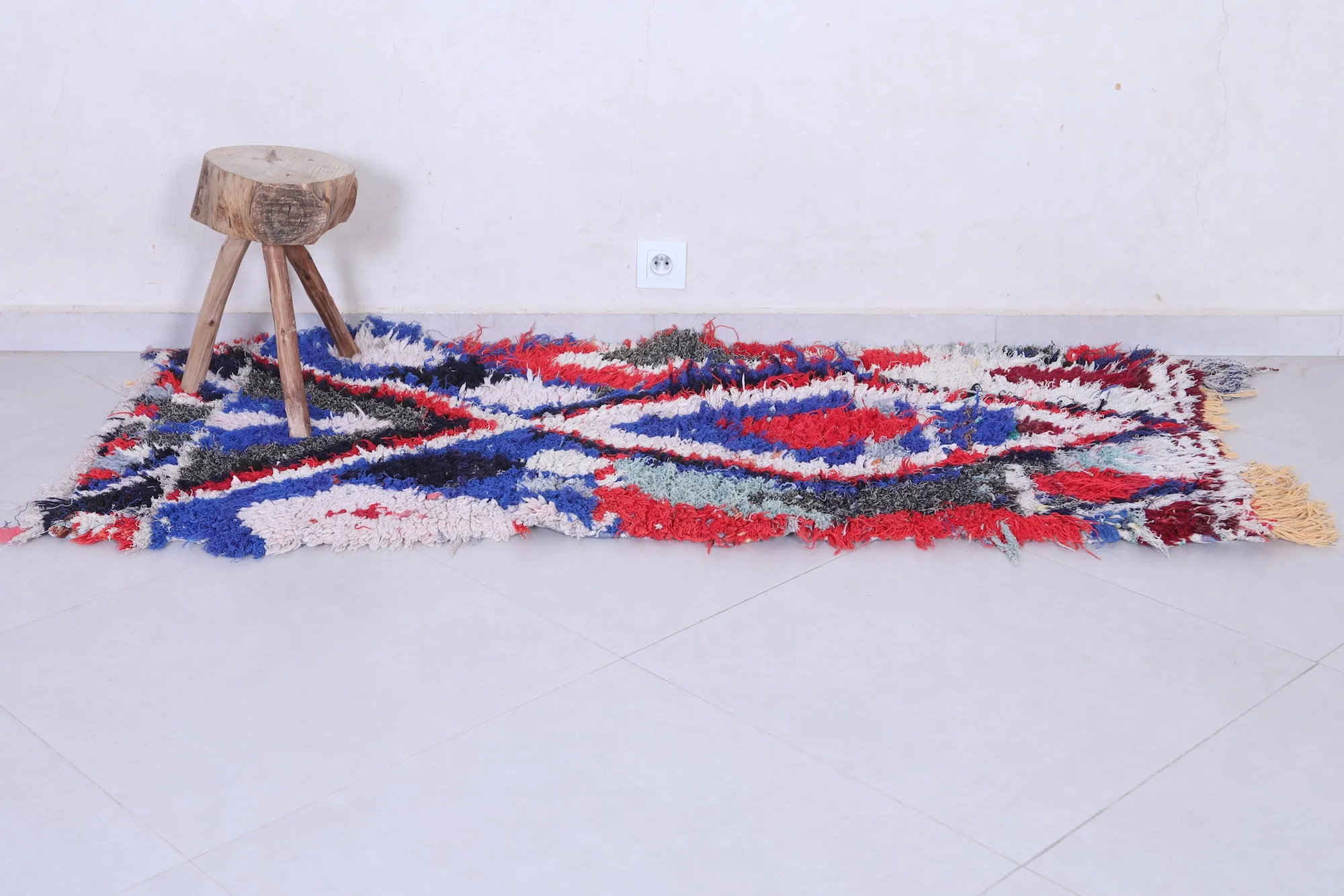 Handmade Moroccan Runner Rug – Bold Abstract Pattern 2.4 x 5.7 FT
