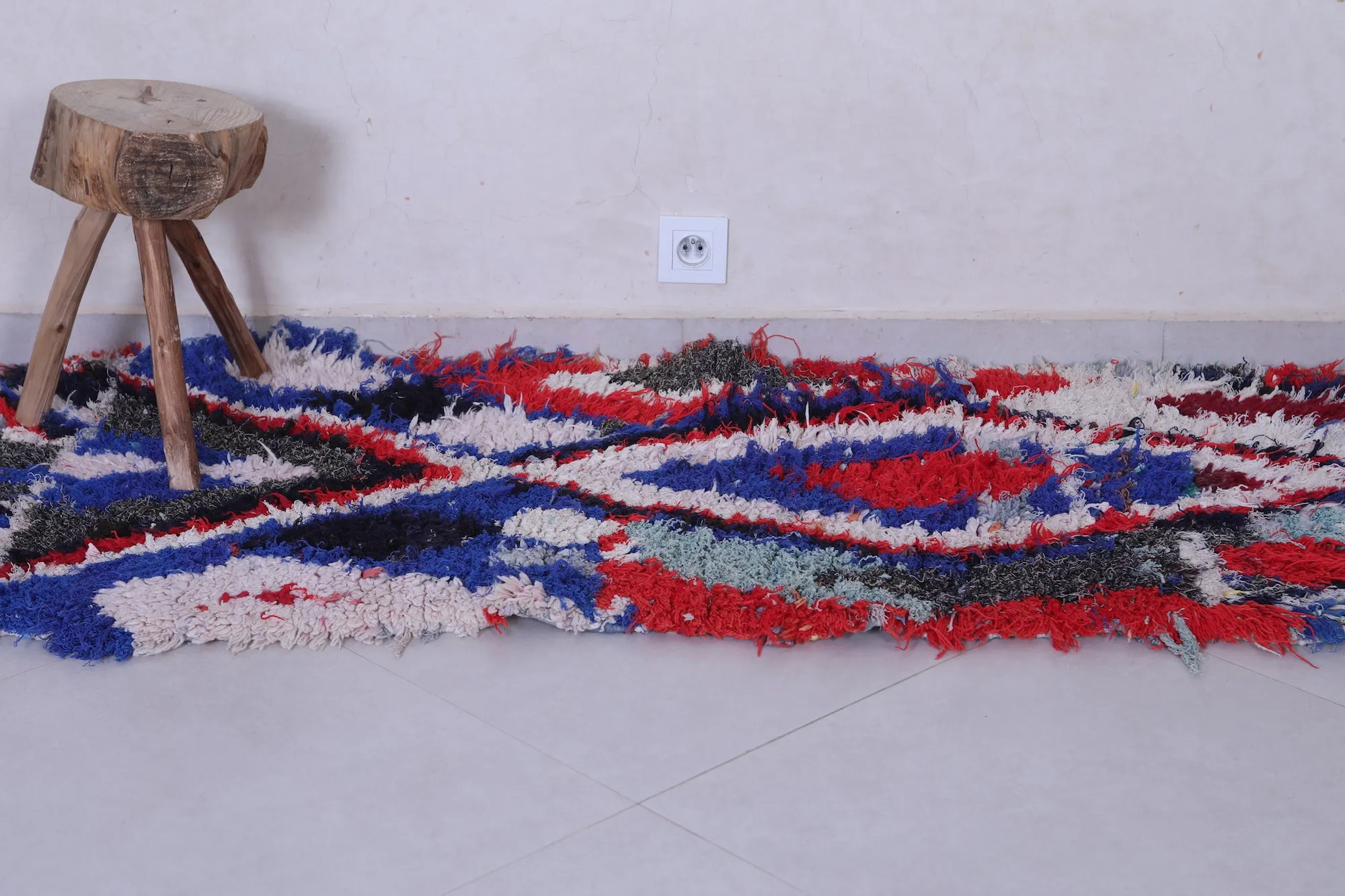 Handmade Moroccan Runner Rug – Bold Abstract Pattern 2.4 x 5.7 FT