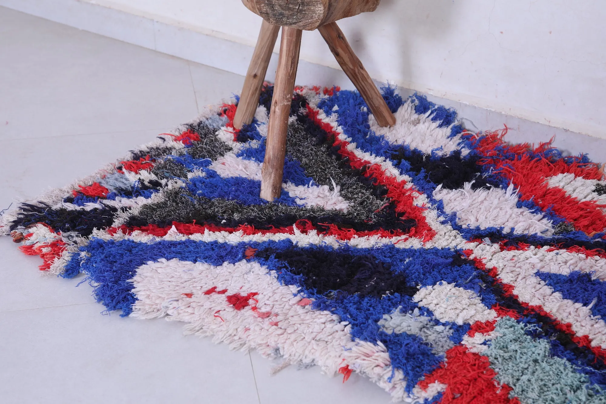 Handmade Moroccan Runner Rug – Bold Abstract Pattern 2.4 x 5.7 FT