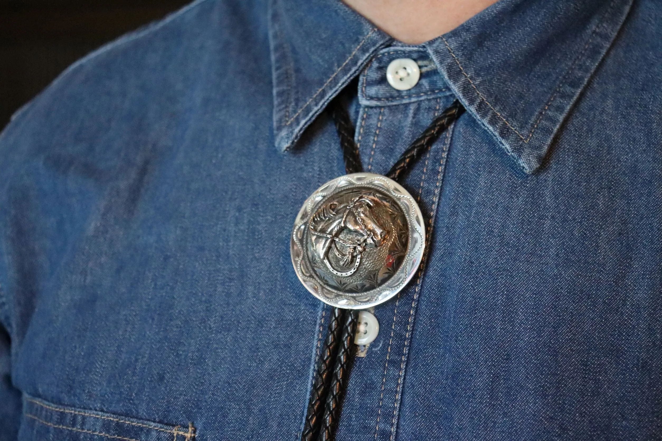 Horse Head Concho Bolo