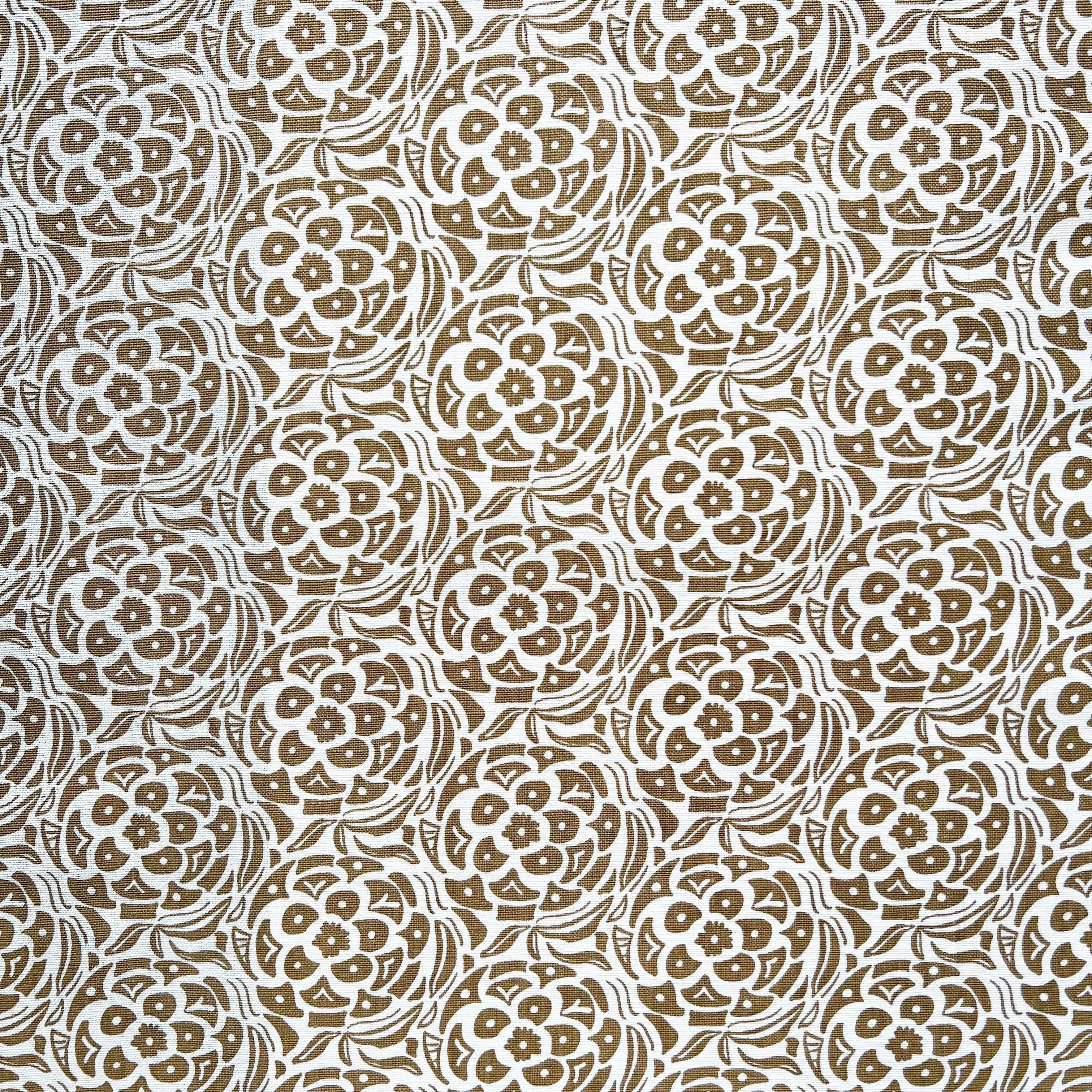 Ida Crown on Oyster Fabric