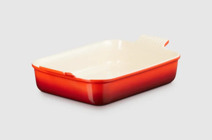 Le Cresuset Stoneware Heritage Rectangular Dish - 32CM Cerise