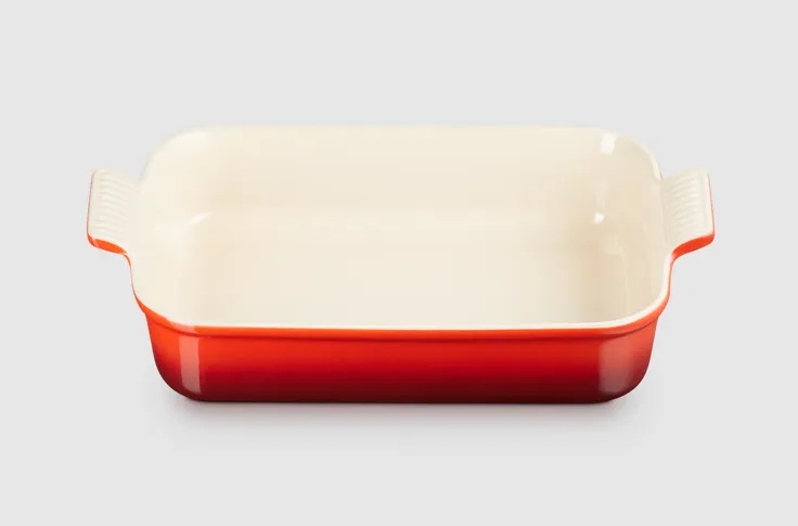 Le Cresuset Stoneware Heritage Rectangular Dish - 32CM Cerise