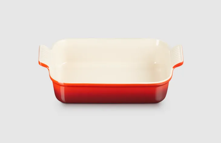 Le Creuset Stoneware Heritage Rectangular Dish 26CM / 2.4L - Cerise