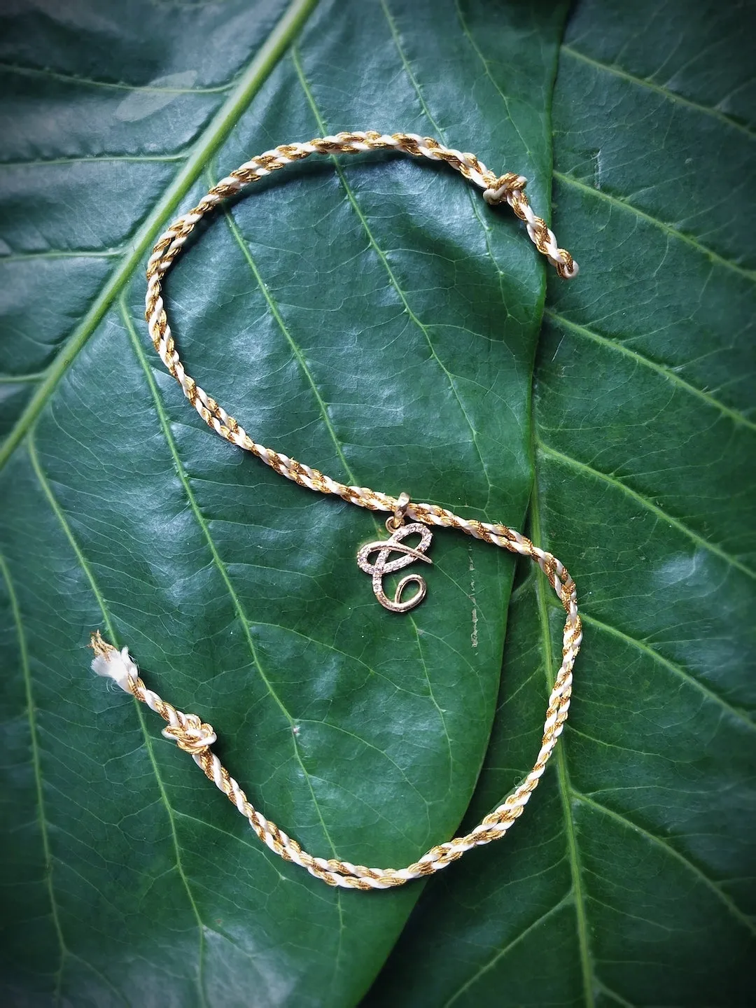 Letter Name Rakhi Designs Personalized Alphabet Gold Plated Customized AD Pendant with Gold String