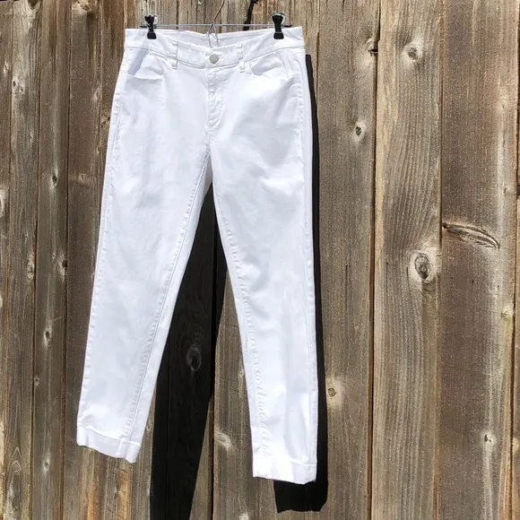 Loft white modern skinny ankle Jean size 28/6