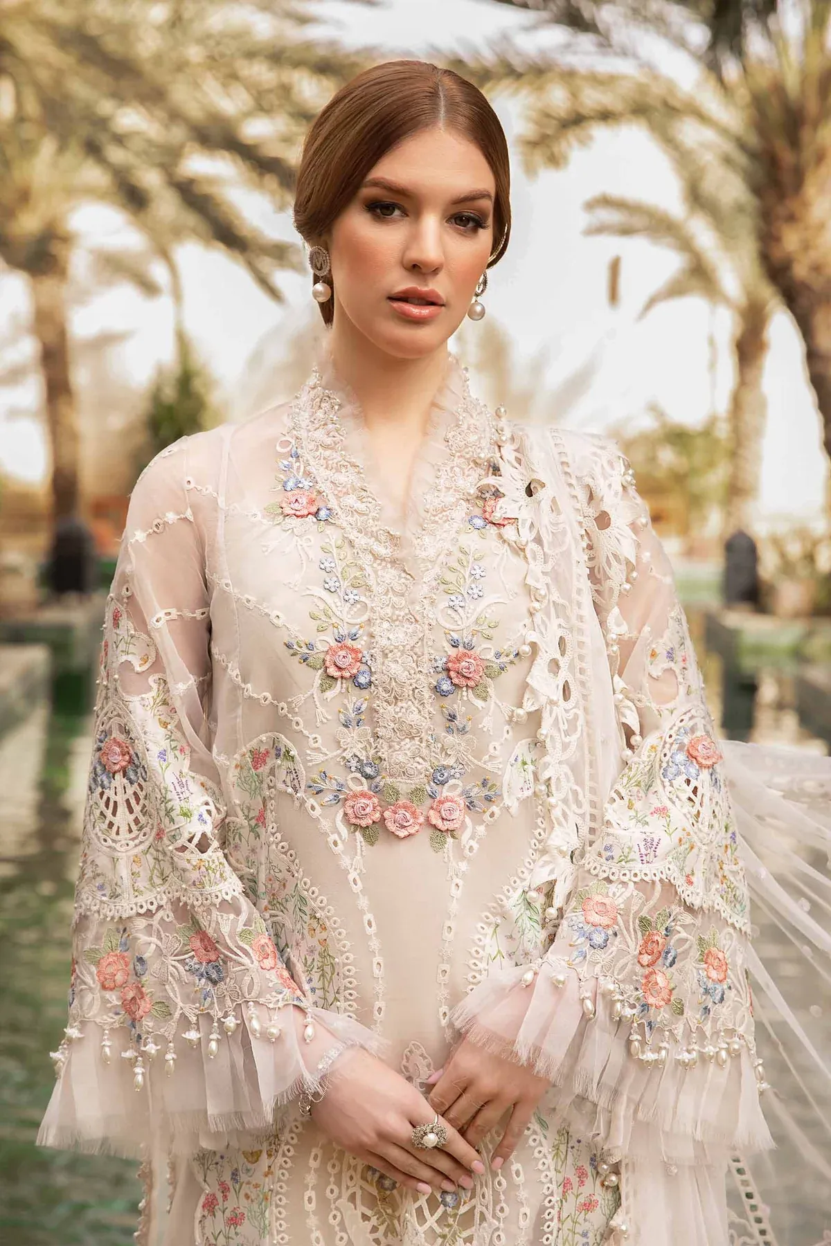Maria.B Luxury Lawn Embroidered 3 Pc Unstitched D-2405-A Eid Collection