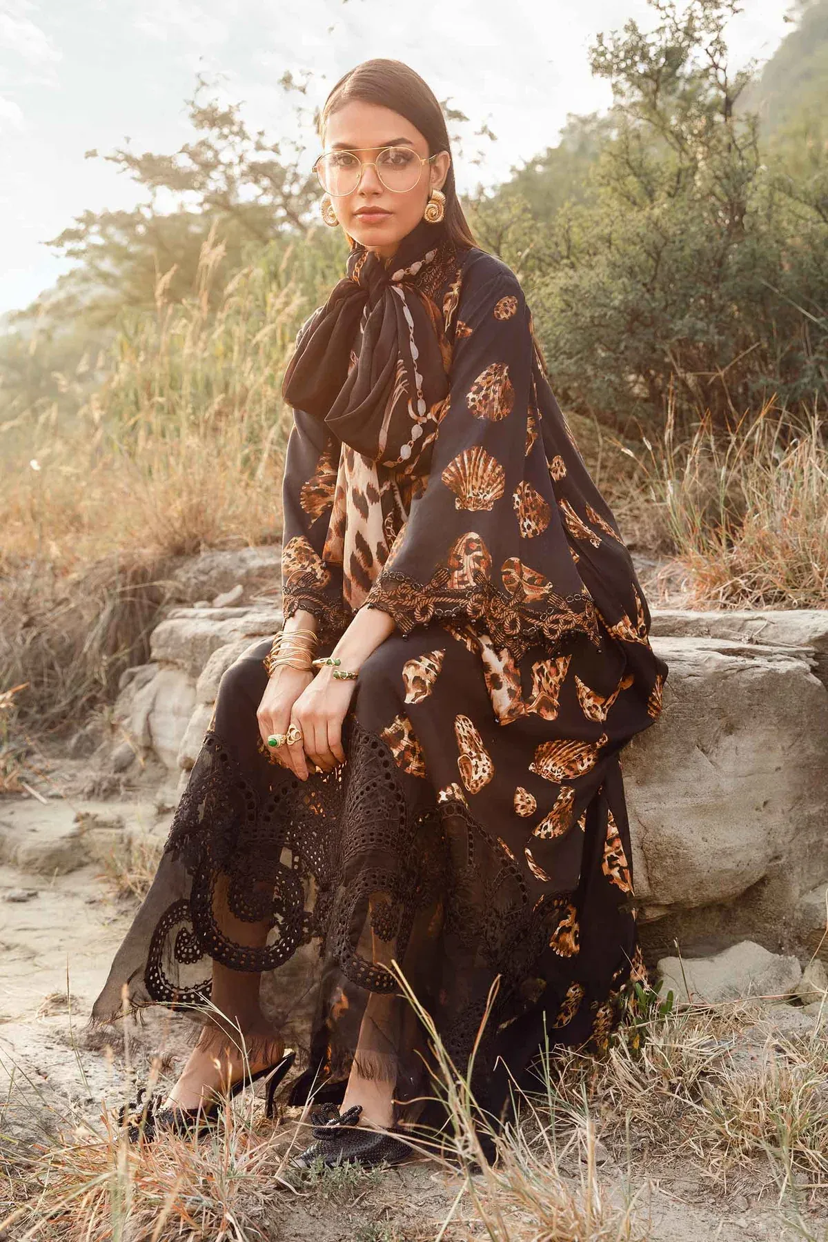 Maria.B Mprints Embroidered Lawn Unstitched Suit MPT 2410-B