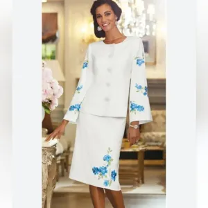 Midnight Velvet Ivory White Embroidered Blue Flowers Formal Suit NWOT Size 10