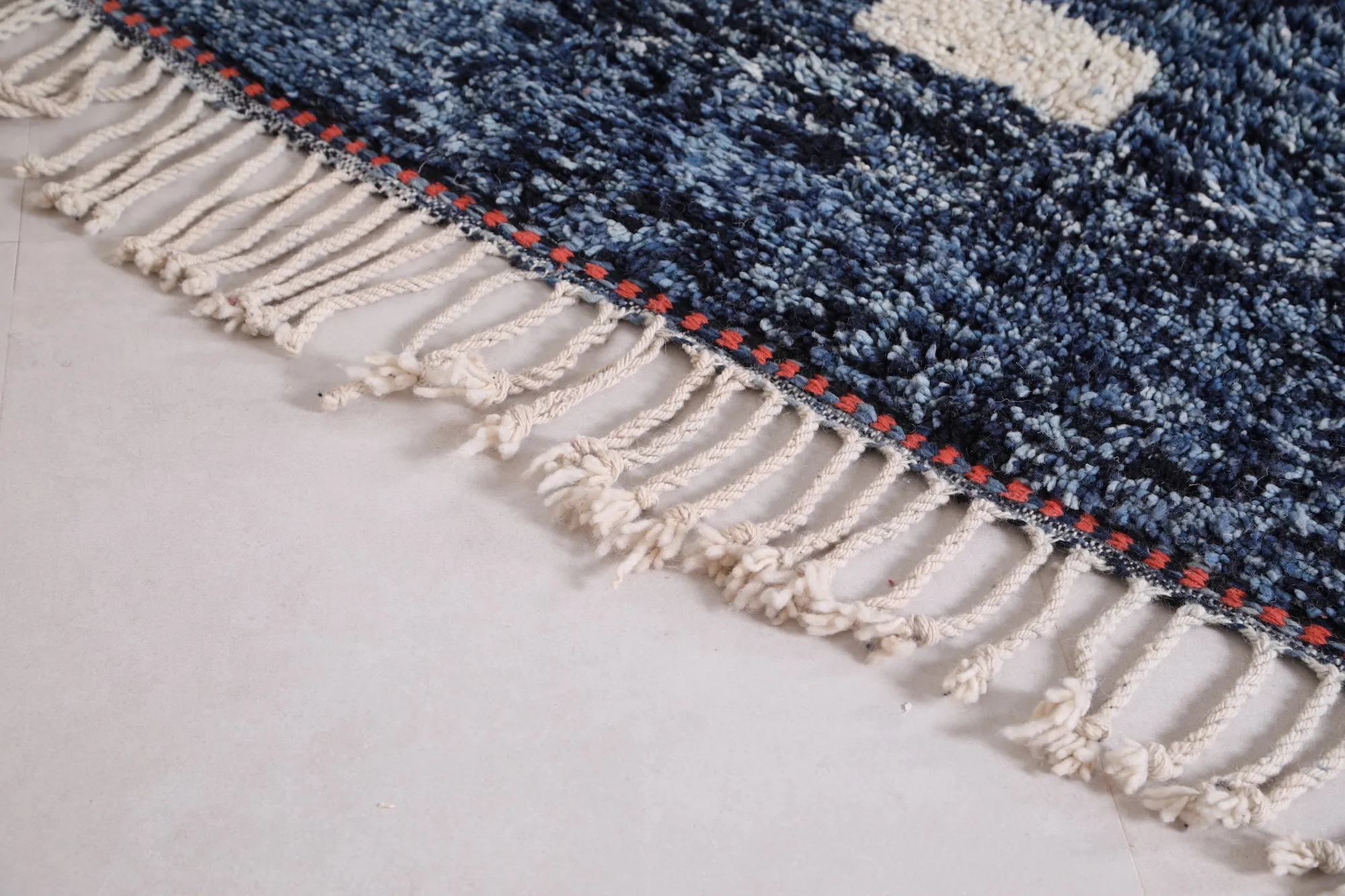 Moroccan Blue Rug – 7.9 x 10.4 ft Hand-Knotted Wool Rug