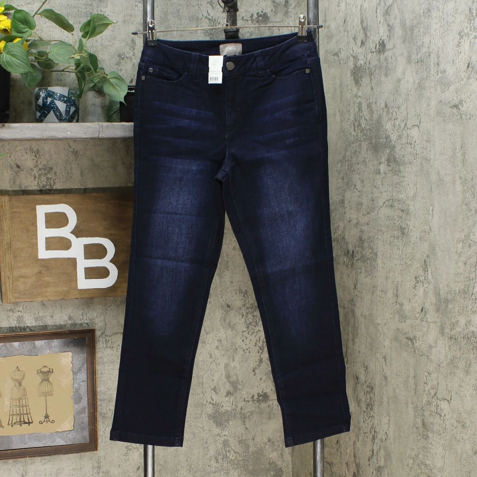 MOTTO Women's Modern Stretch Denim 5-Pocket Cropped Jeans