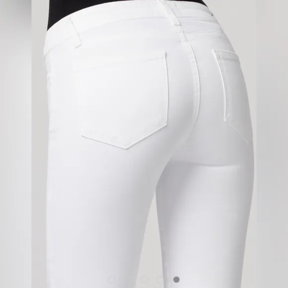 PAIGE Denim Skyline Ankle Peg Jeans Mid-Rise White Size 32