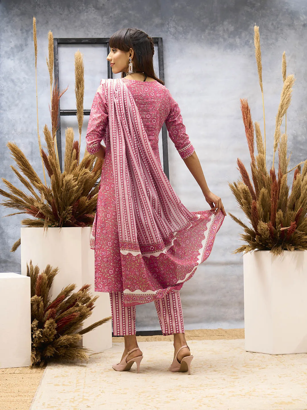 Pink Kurta Set for Women Cotton Comfort Kurta Set with Dupatta - Zola