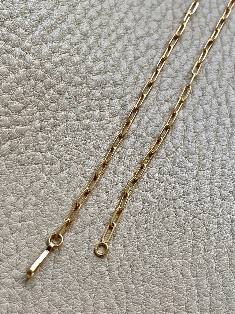 Skinny vintage paper clip chain in 18k gold - 15.6 inch length