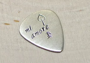 Sterling silver Mi Amore Guitar Pick with Custom Arrow Engraving - 925 GP919