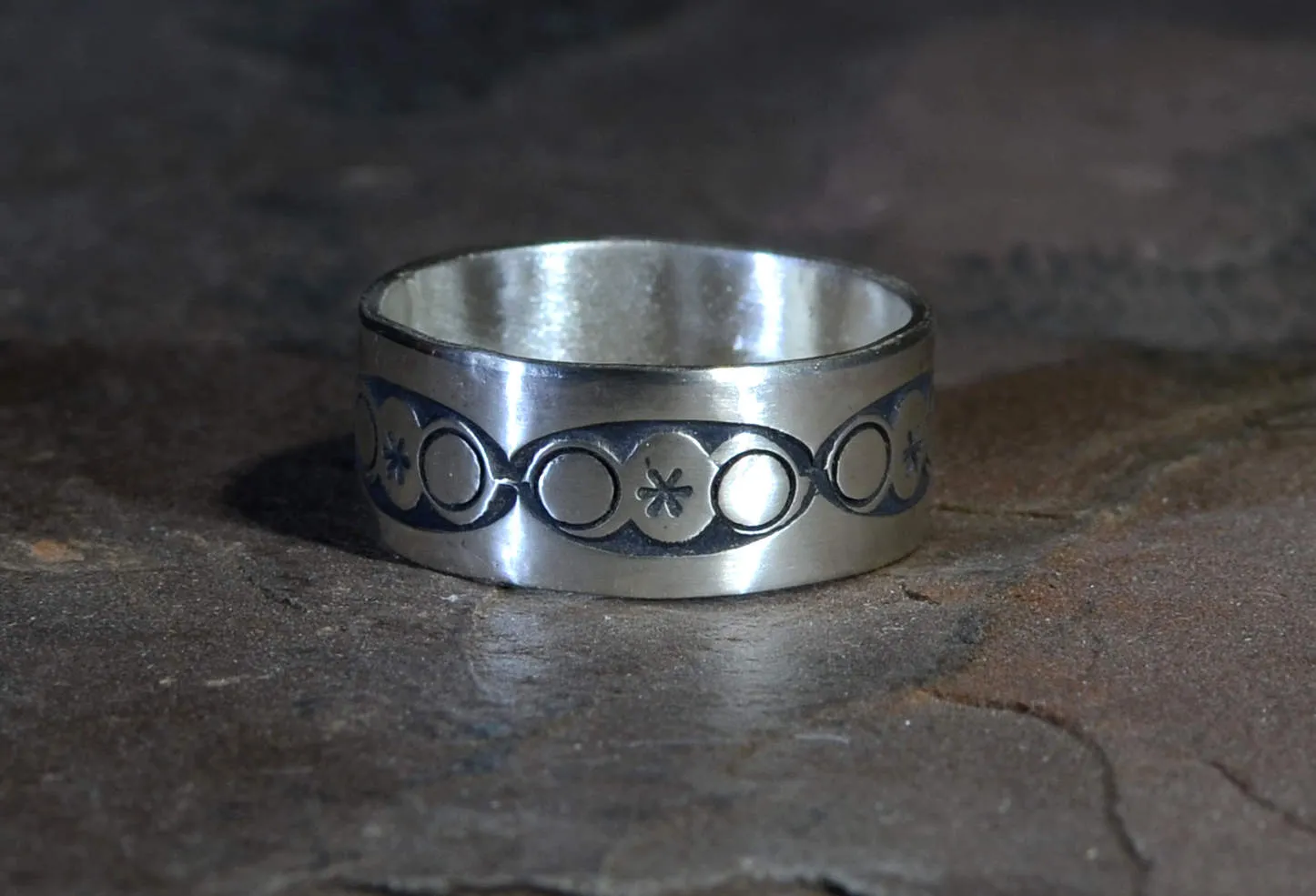 Sterling Silver Ring with a Circle Design