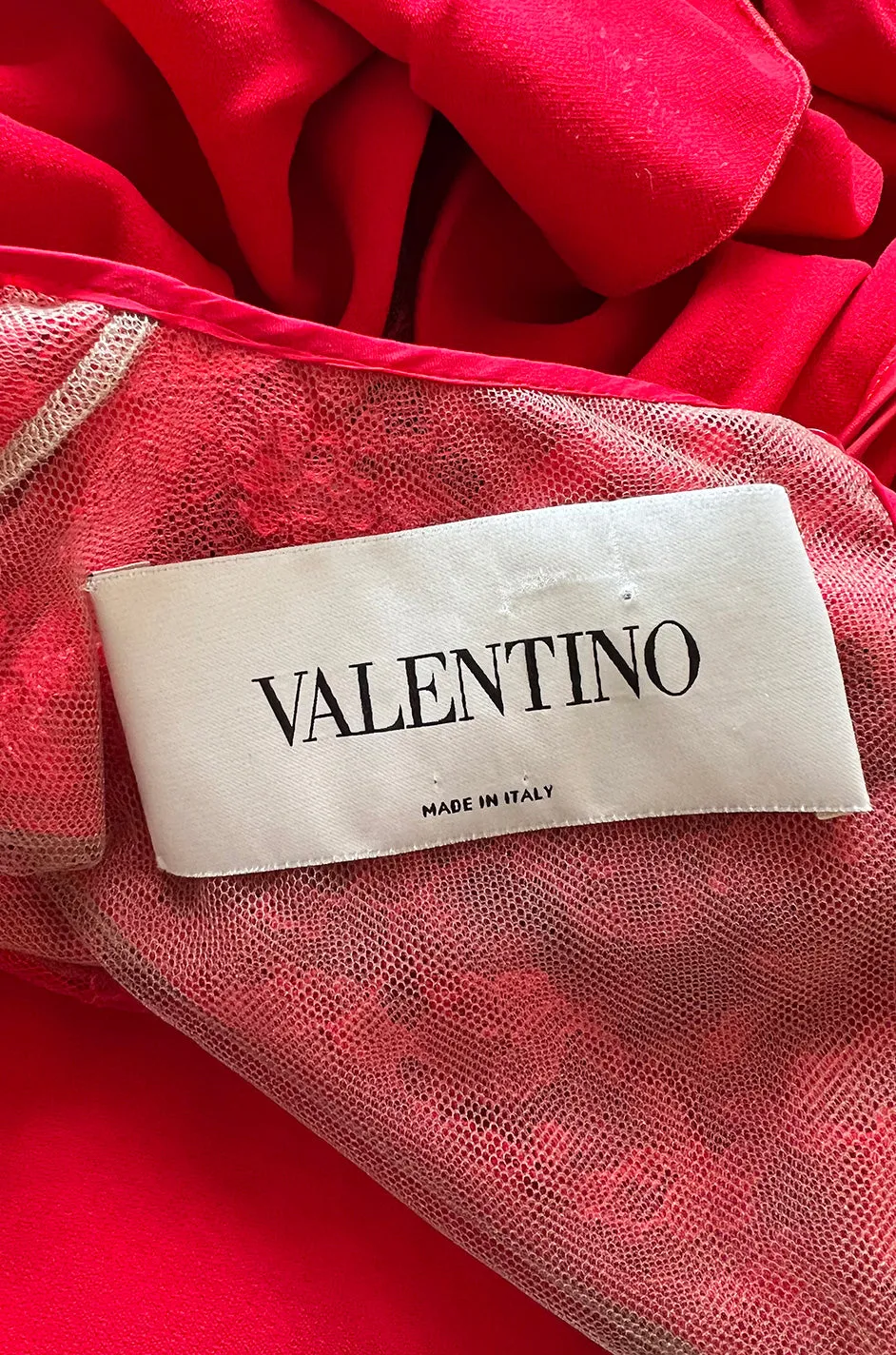 Stunning 2010s Valentino Supermodel Long Red Silk Crepe Dress w Illusion Lace Bodice