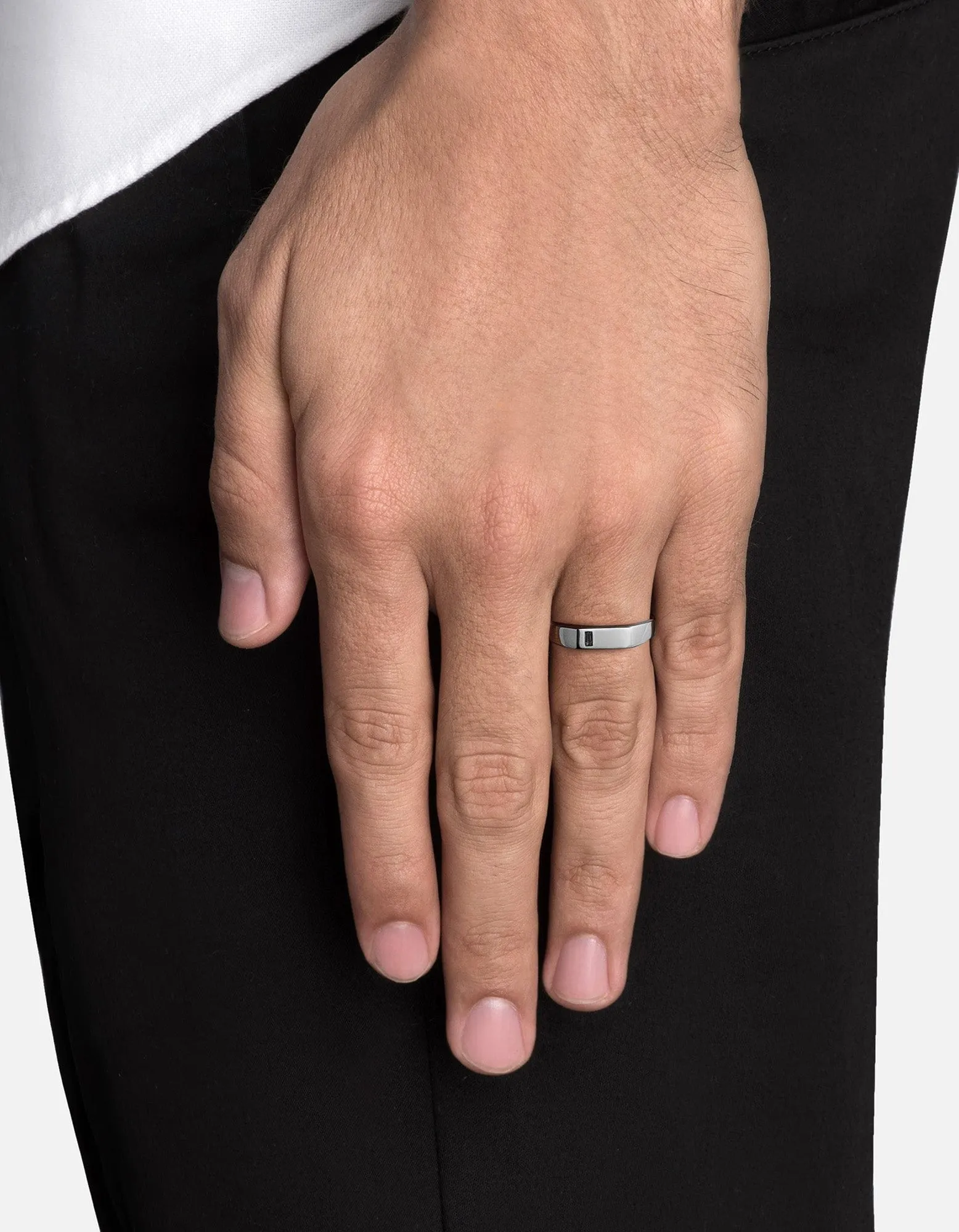 Valor Spinels Signet Ring, Sterling Silver/Polished