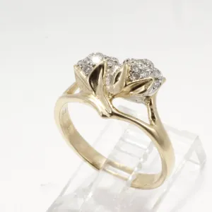 Womans Diamond Cotton Ring with Two Bolls in Yellow Gold