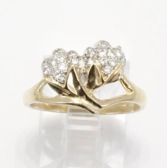 Womans Diamond Cotton Ring with Two Bolls in Yellow Gold